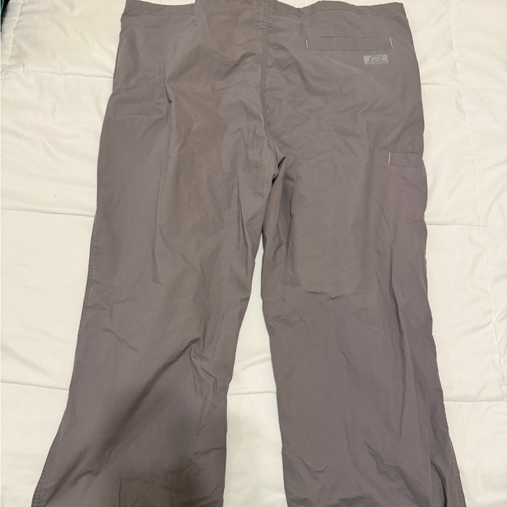 Iguana Med Grey scrub Pants